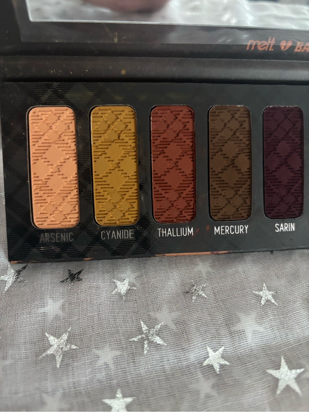 Melt Cosmetics x Bailey Sarian Fatally Yours eyeshadow palette - Picture 2 of 5